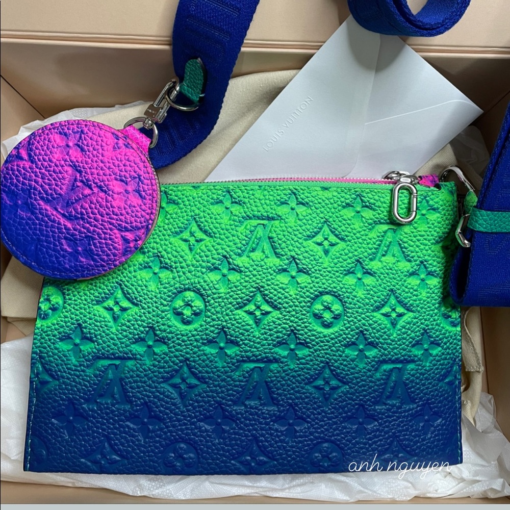 Louis Vuitton Trio Pouch Messenger Bag Limited Edition